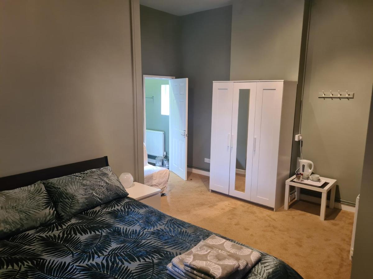 Hotel Hen House Cannock Zewnętrze zdjęcie